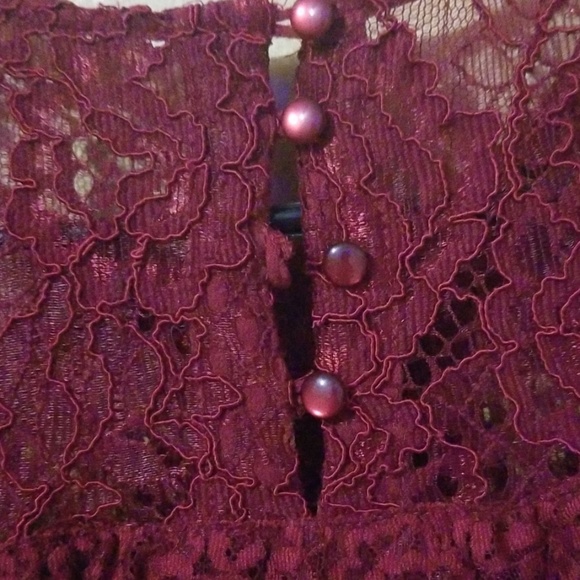 Maroon Lace Dress - Picture 3 of 4